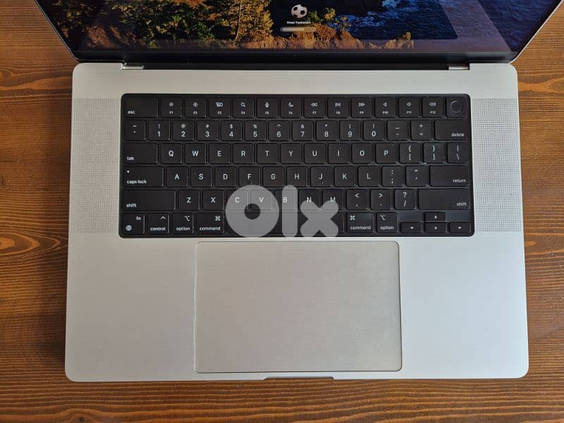 Macbook Pro 16" 2021 - 1Tb , M1 Pro, 16Gb Ram 4