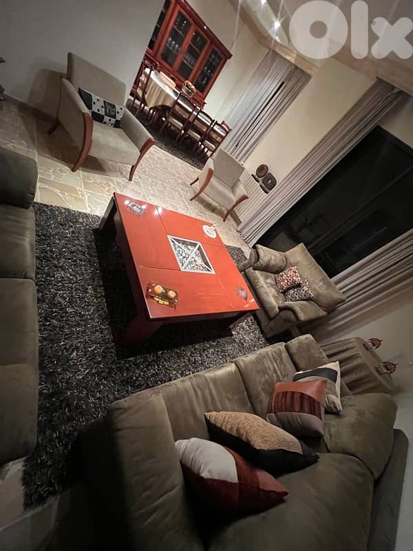 living room & dining room 3