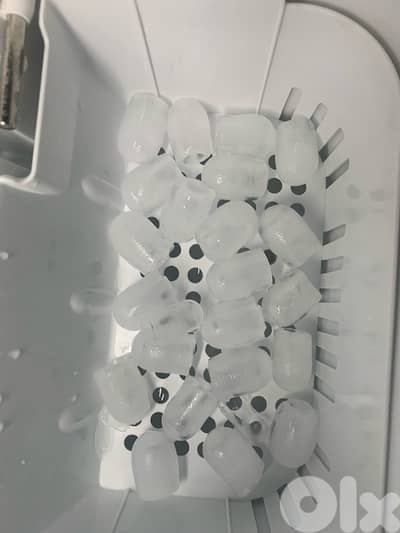 صانع ثلج منزلي عدد ٢