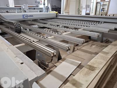 بيروت الشياح خط صيدا القديمة بالقرب من حلويات صدقة جانب محطة Hypco