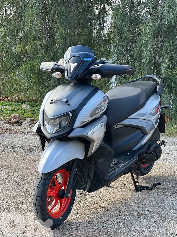 Yamaha Ray Zr 125 2