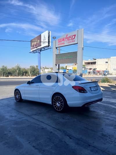 Mercedes-Benz C-Class 2015