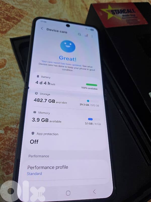 Samsung galaxy z flip 5 9
