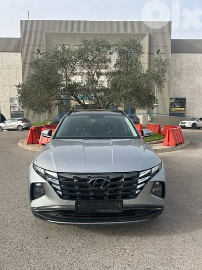 Hyundai Tucson 2022 From Company Under warranty 7500 km only !!!