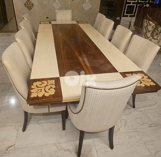Dining table + 10 chairs 1