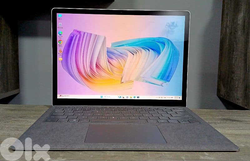 LAPTOP microsoft surface - i5 gen 10 touch 2k 3