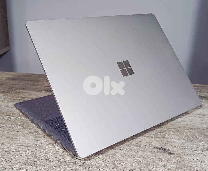 LAPTOP microsoft surface - i5 gen 10 touch 2k 4