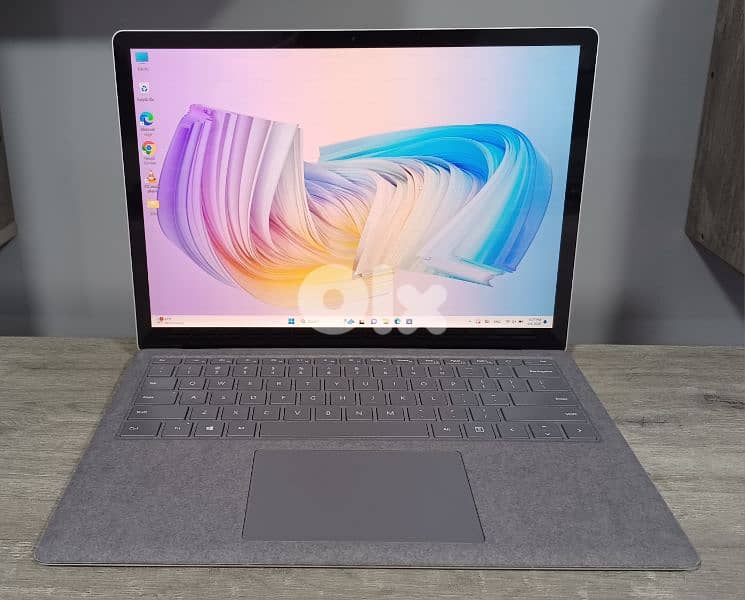 LAPTOP microsoft surface - i5 gen 10 touch 2k 5