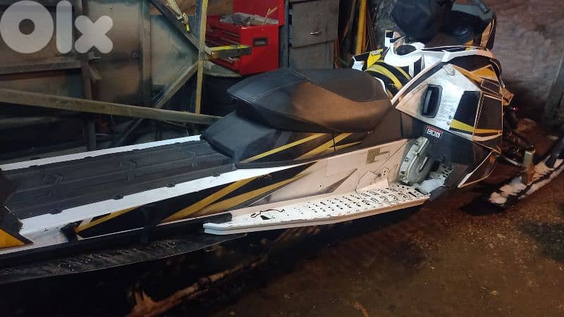 Skidoo 2012 800 etec 2
