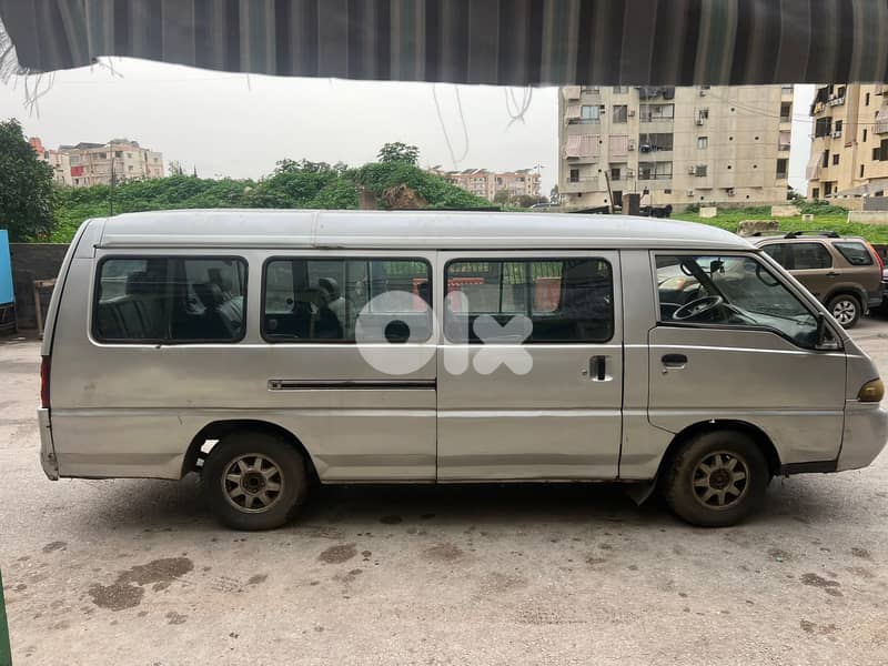 hyundai Van 3