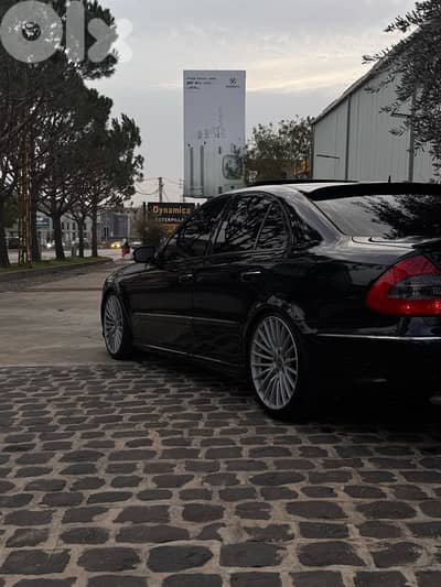 مرسيدس بنز إي-كلاس 2003