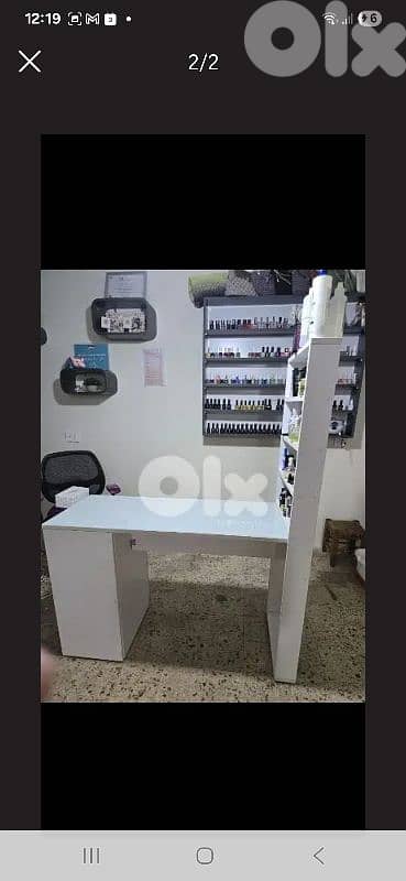 manicure table 1