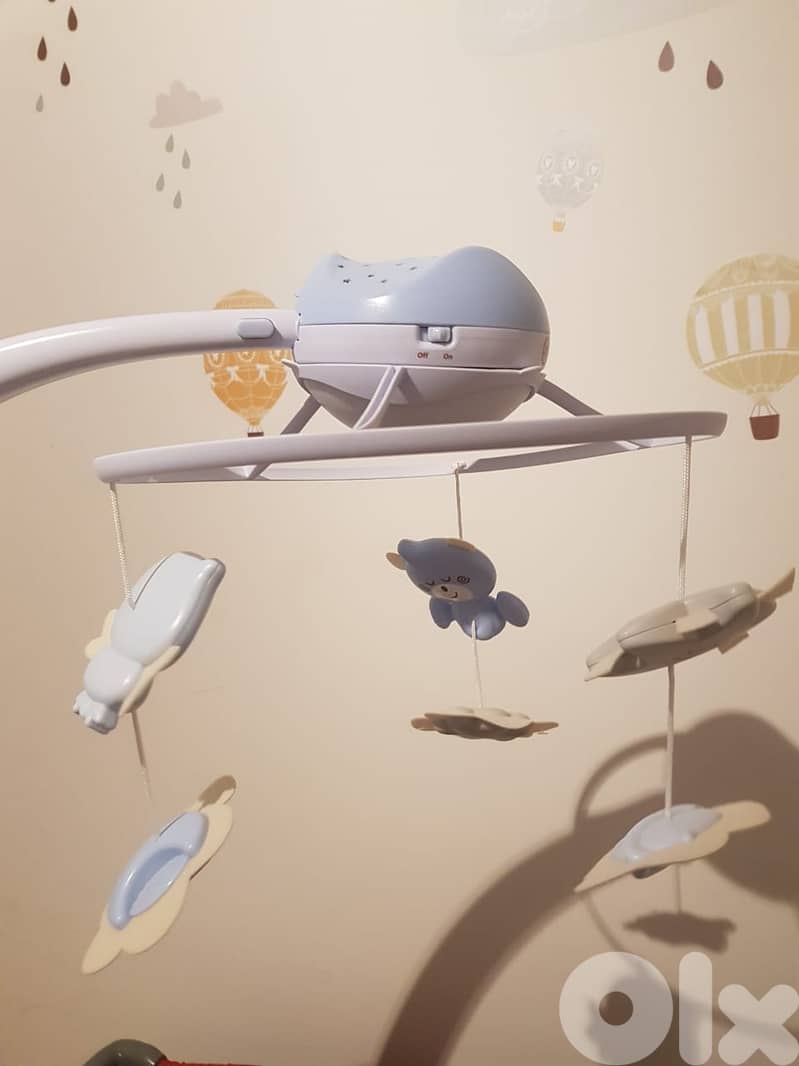 Bed Mobile 1