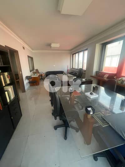 Office for Rent in Hazmieh.