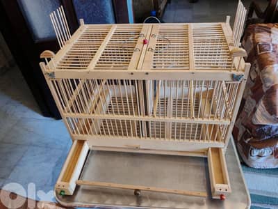 قفص خشبي