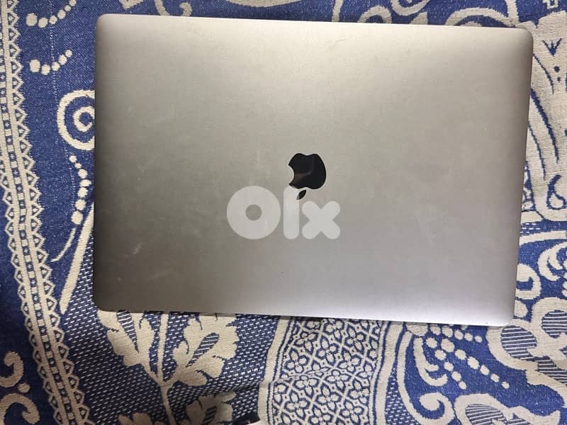 MacBook Pro 15-inch (2019) - Core i9 1