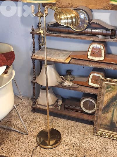 vintage brass calm shell flolr lamp