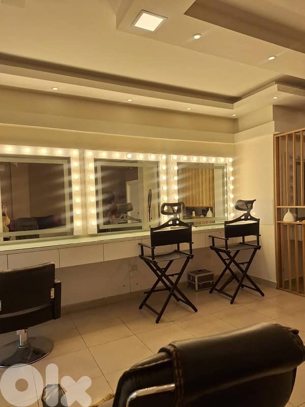 salon tables and accessories 7