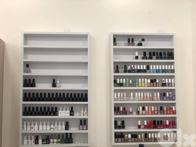 salon tables and accessories 11