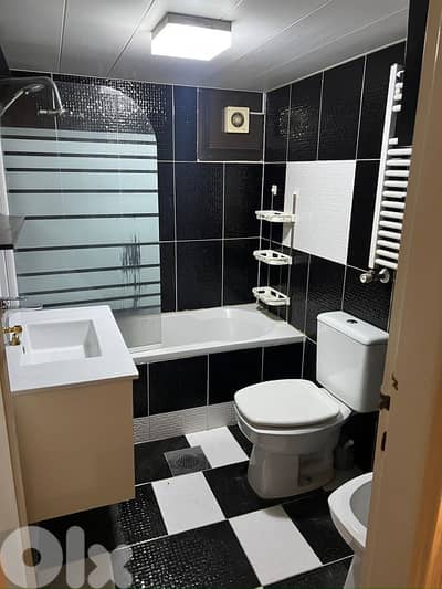 Beautifull 3 bedrooms Unfurnished Apartment in Nabay