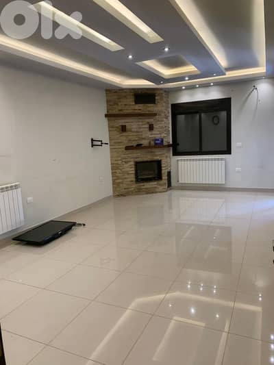 GMZ118CS Apartment for rent in Zahle - شقة للإيجار في زحلة