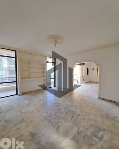 Apartment for Sale in Ramleh El Bayda شقة للبيع في الرملة البيضاء