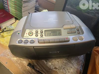 Sony CFD-S01 Radio
