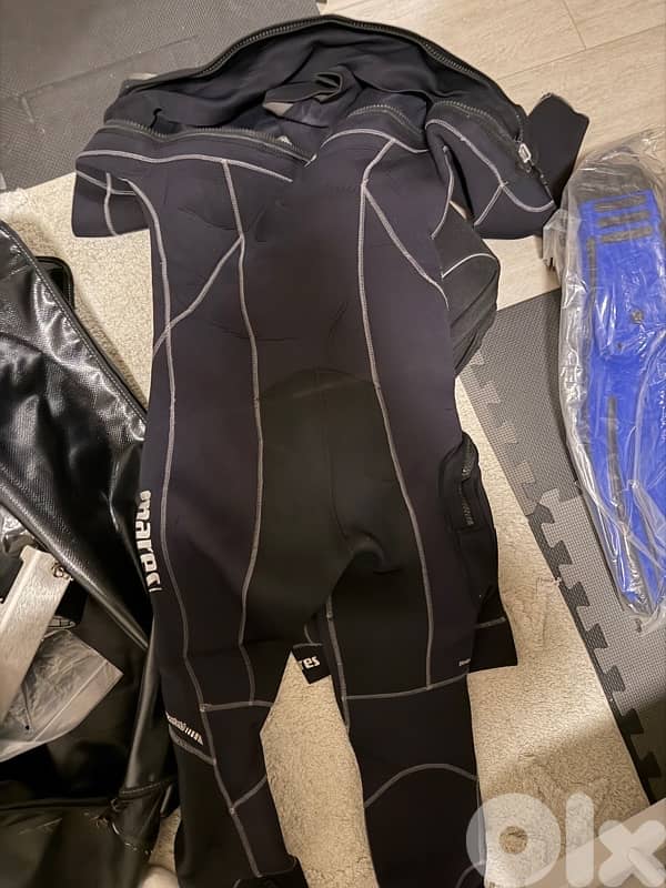 full luxury diving bag equipment 1