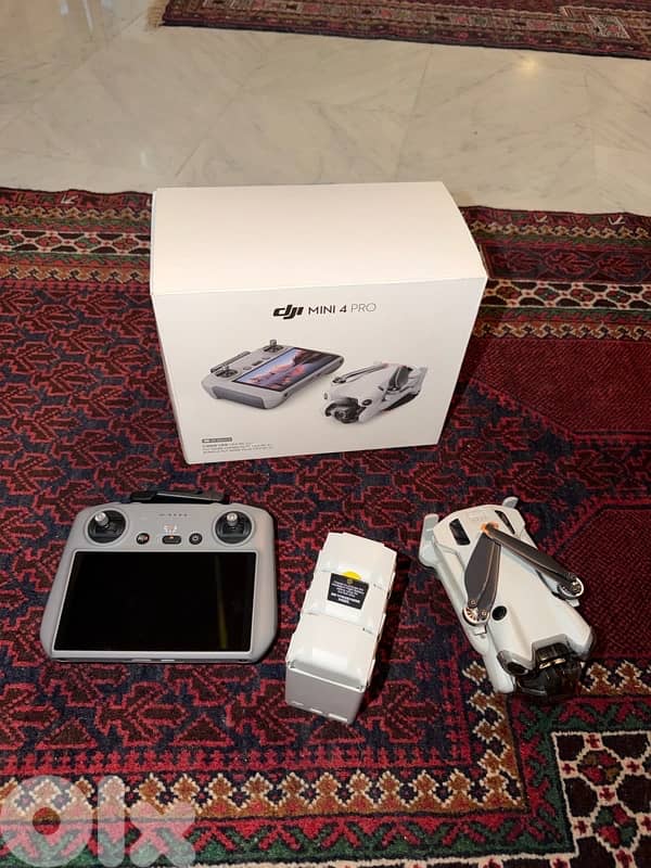 DJI Mini 4 Pro Combo Plus 1