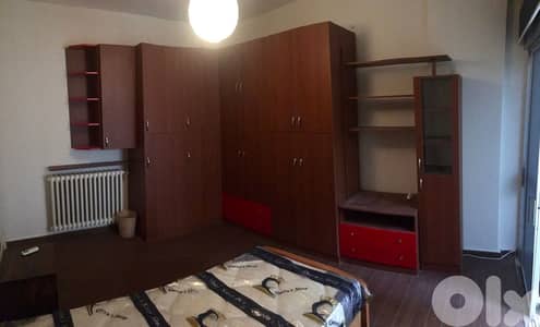 3m Large closet, perfect condition خزانة كبيرة بحالة ممتازة