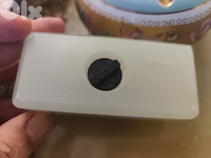 decorative vintage & antique lighter ronson with marble 3