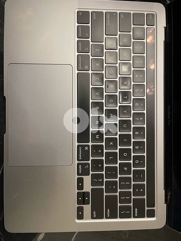 MacBook Pro 13.3 inches 2020 1