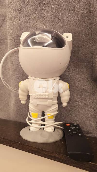 astronaut projector light