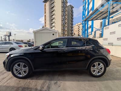 Mercedes-Benz GLA-Class 2019