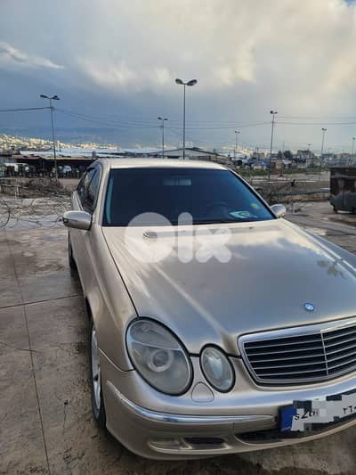 Mercedes-Benz E-Class 2003 e240