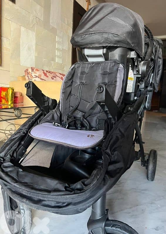 Sit n’ Stand Double Stroller 1