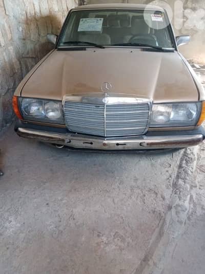 Merc 230أجنبية أثرية