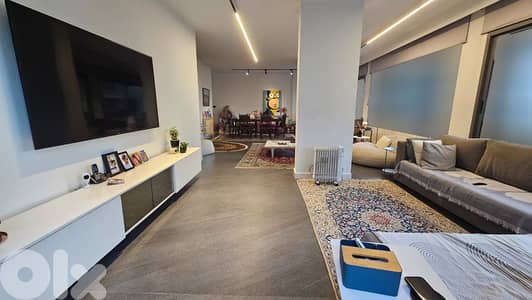 Apartment for Sale in Hazmieh – 200 sqm + Roof شقة للبيع في الحازمية –