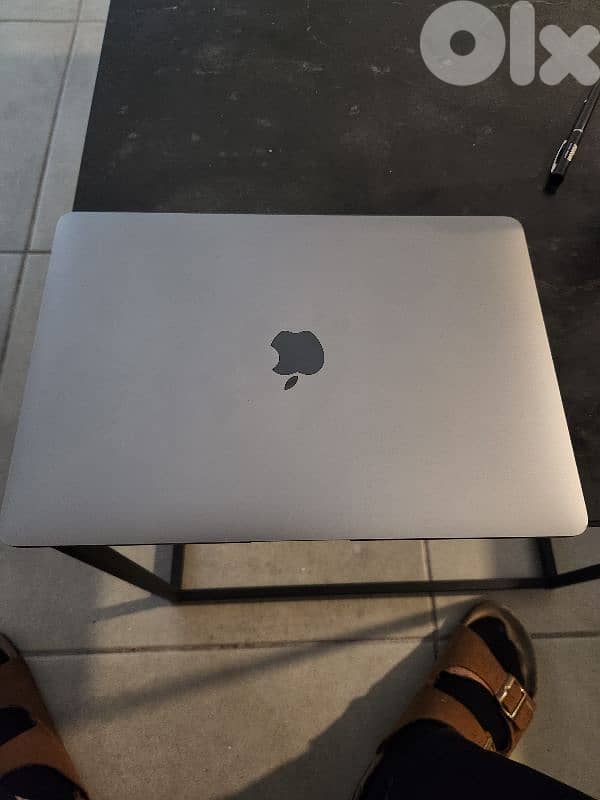 M1 macbook Air 8gb / 256 Gb 2