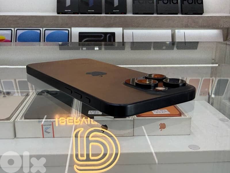 Available IPhone 15 pro Max 1TB super clean condition 3
