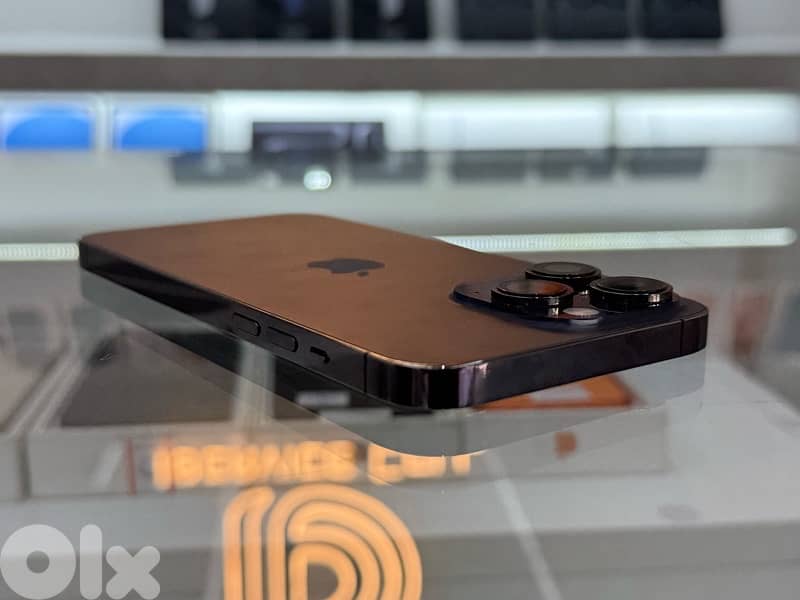 Available 14 pro Max 128 Gb Mint condition No Custom (bala jomrok) 2