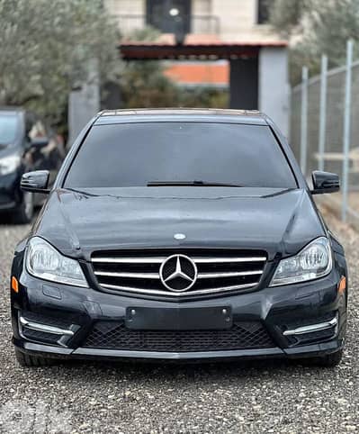 Mercedes-Benz c250  2014