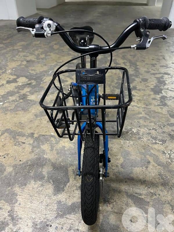 2 Kids Bikes for SALE(1 BLUE &1 PINK) 2 Bikes For 100$, 1 Bike for $60 1