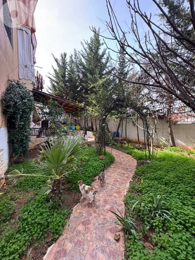 شقة مميزة مع حديقة للبيع في تول - Apartment with Garden for Sale Toul