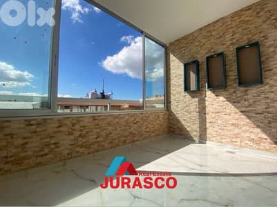 apartment for sale ballouneh 140m / شقة للبيع في بلونة ١٤٠ متر