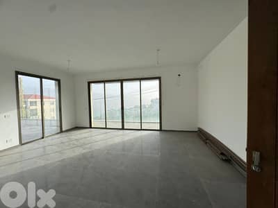 GMC445R Apartment for sale in Baabdat - شقة للبيع في بعبدات