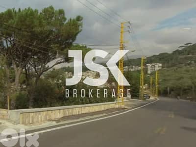 L20293 - A 823 SQM Land For Sale in Chwaya, El Metn