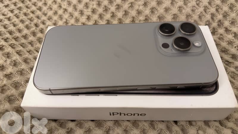 iPhone 15 pro 256gb 1