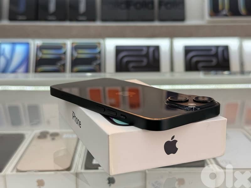 Available Iphone 14 128Gb -Super clean condition 1