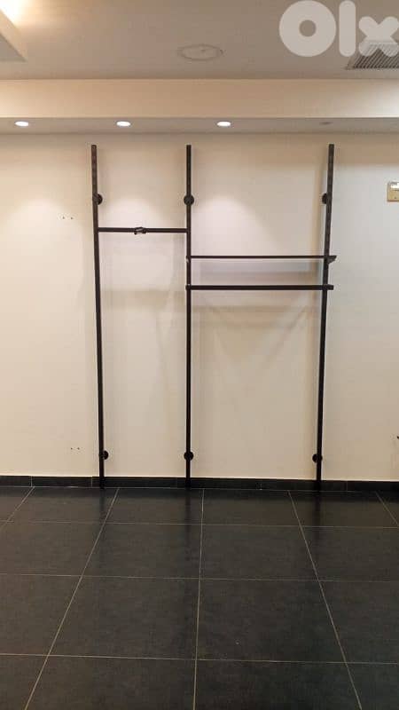 Clothing Store Decor 1